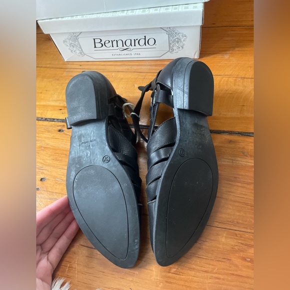 Summit by White Mountain ankle boots / Size 6.5 - Picture 5 of 6